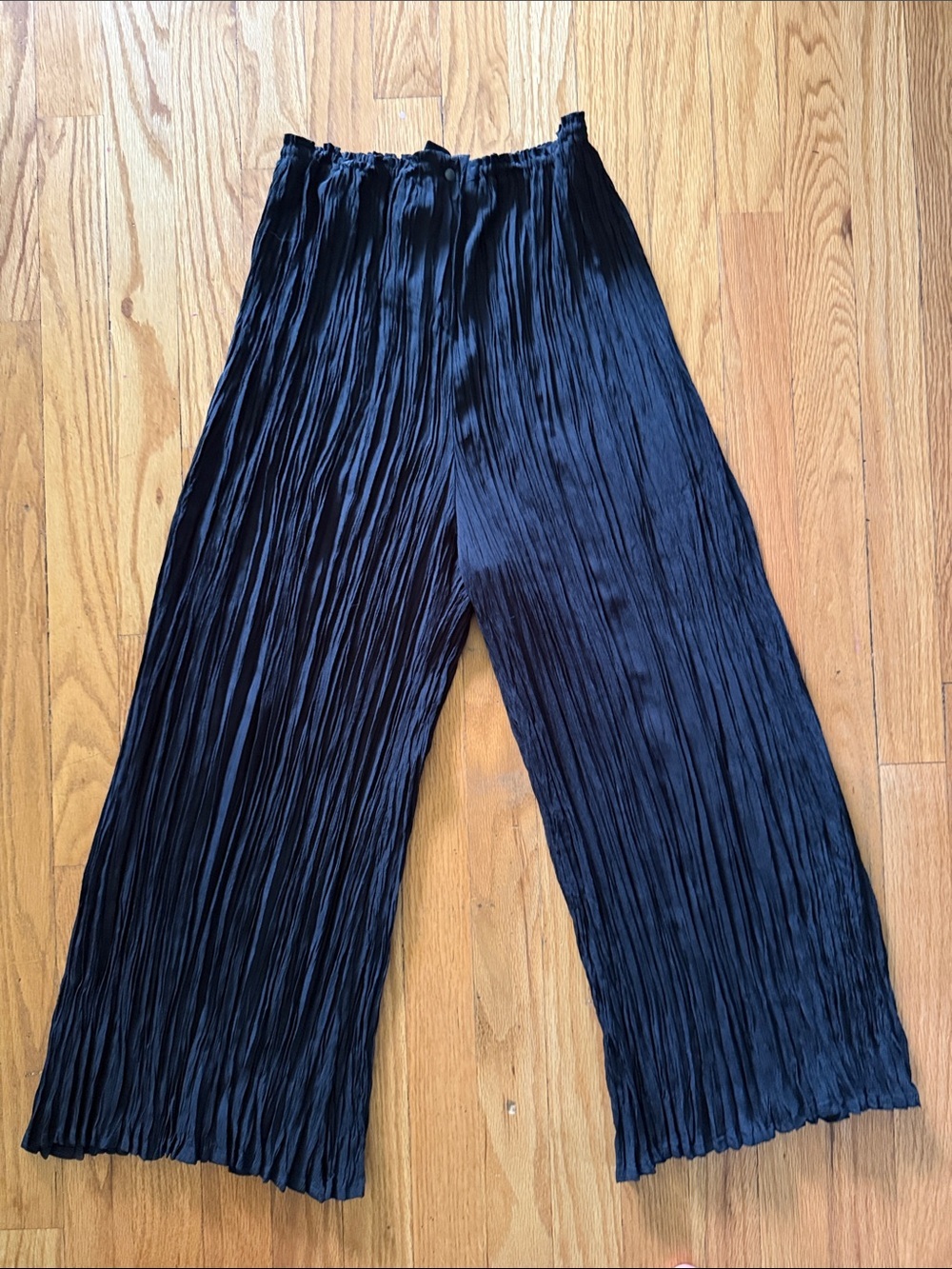 Babette sz P Black Pleated Wide-Leg Palazzo elastic waist, 13” rise, 21” inseam